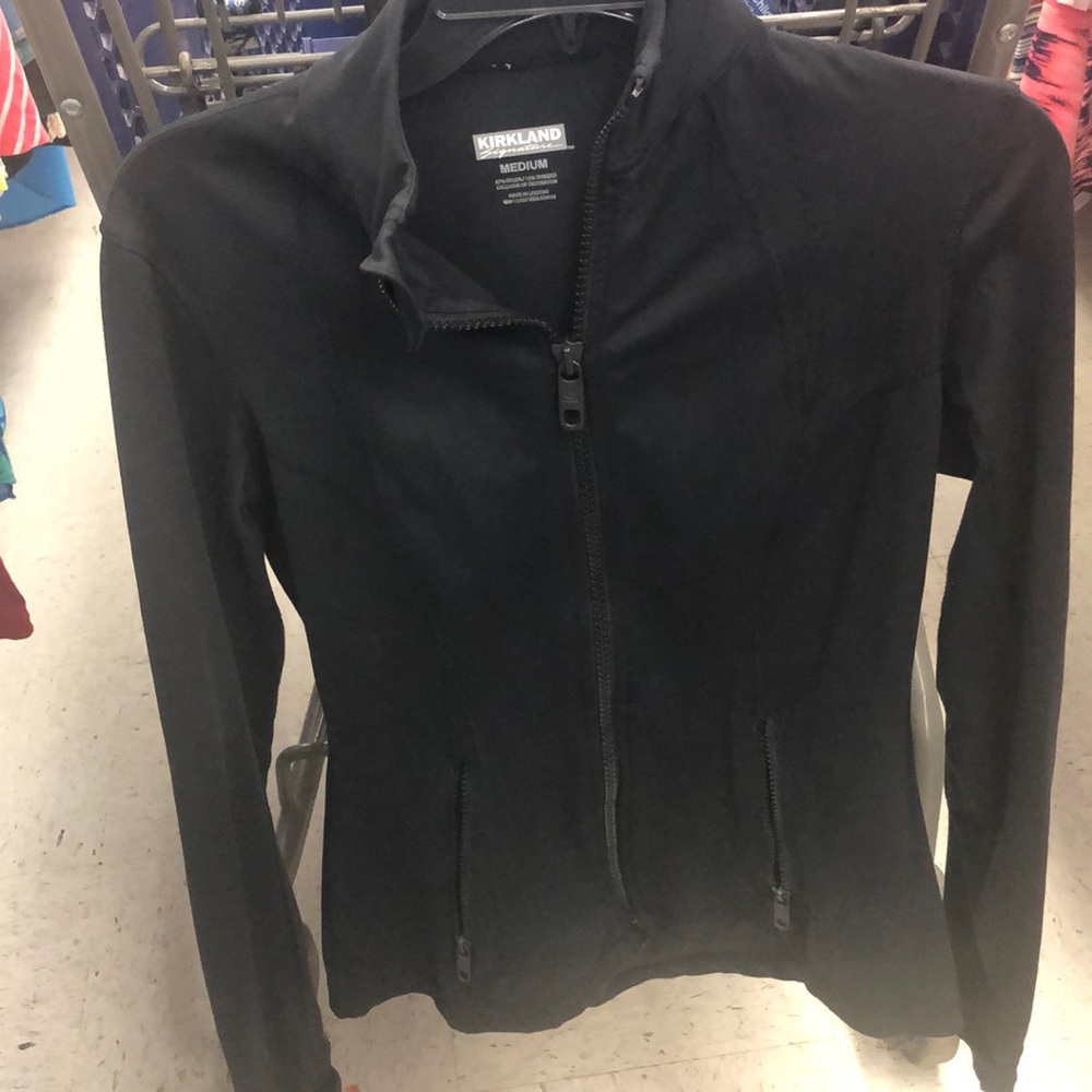 Black medium Kirkland zip up jackets